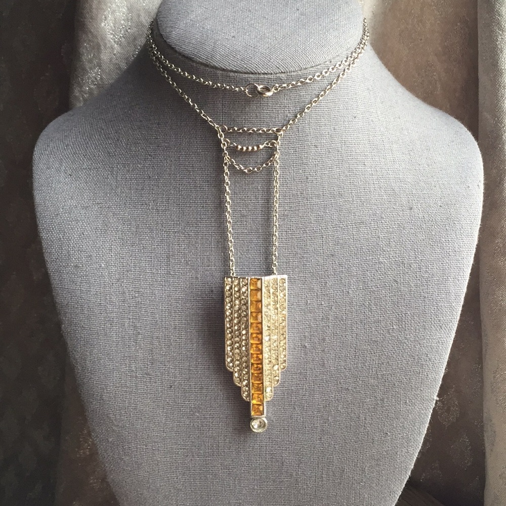 long flapper necklace with Art Deco pendant